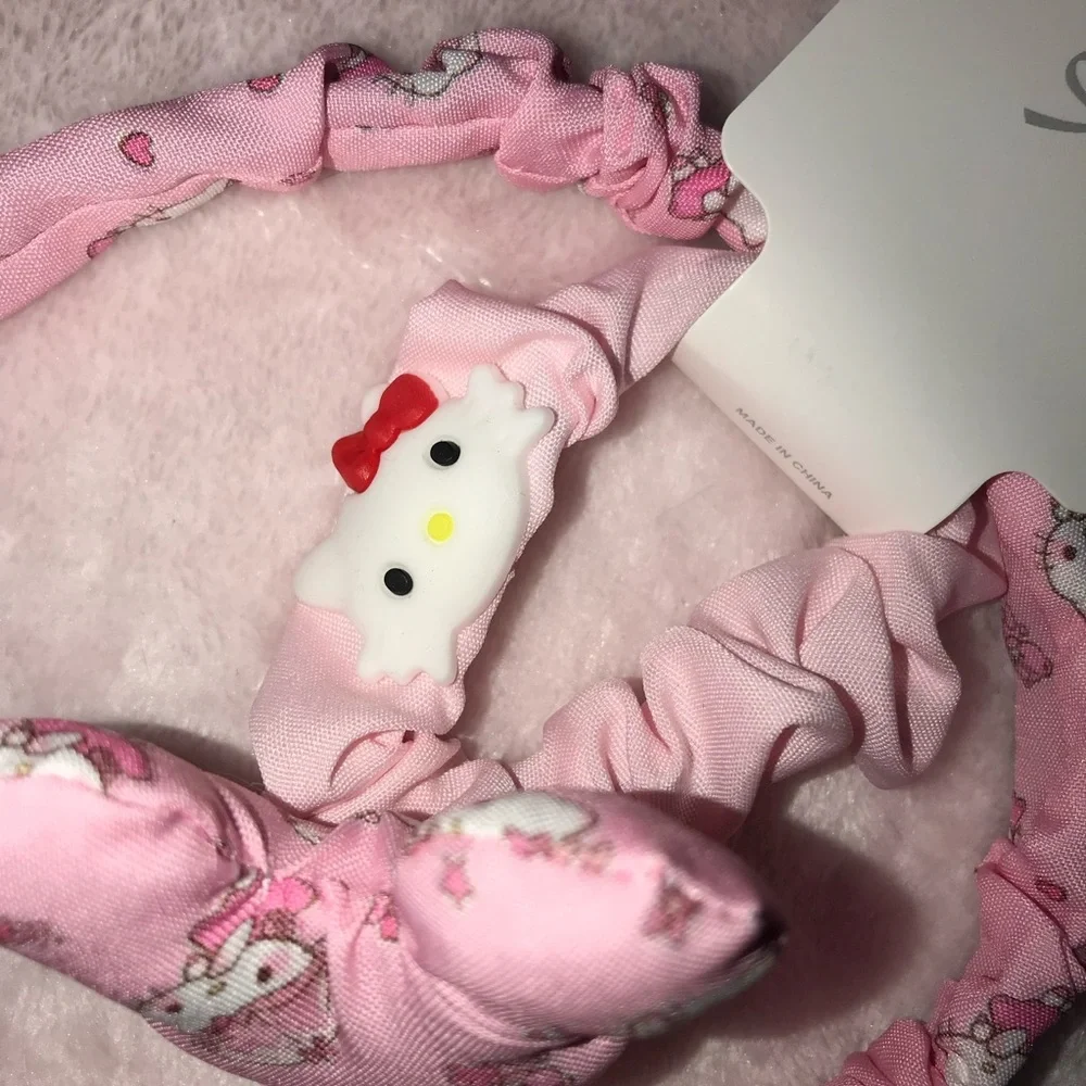 ✨✨5/$10✨✨ Hello Kitty Sanrio character headband and scrunchie set hair New